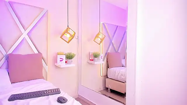 Chat XXX en directo de LilithRyder