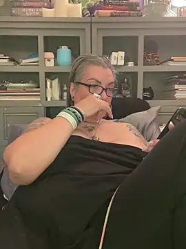 دردشة dieseldame1313 الجنسية المباشرة