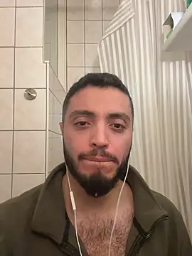 AmjadAlpha – Kamerová šou