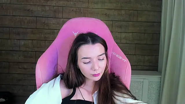 Chatroom XXX en direct de VanessaVienne