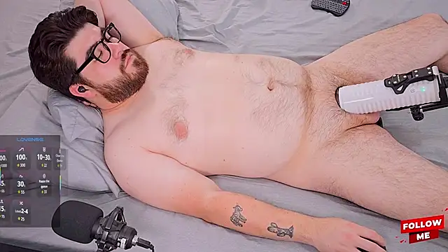 jax_luna Show in webcam