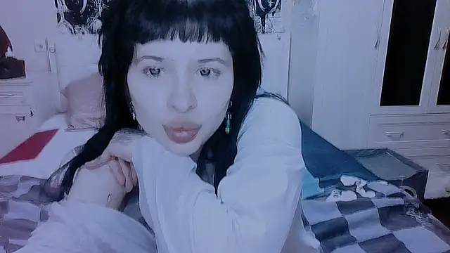 AllisonDeetz Adlı Modelin Canlı XXX Sohbeti