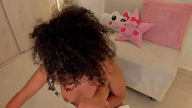 mariam_hillのライブXXXチャット