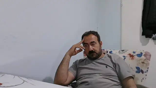 mio_jaks webcam show