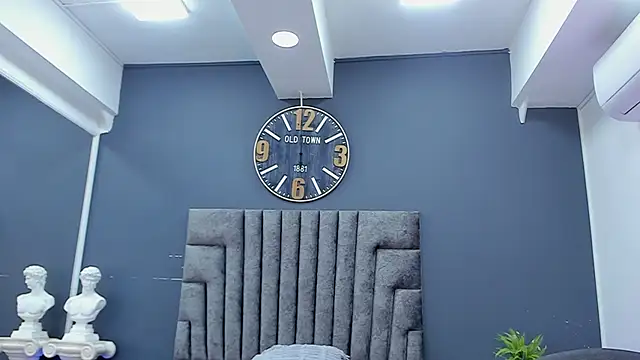 Robin_Rief Show in webcam