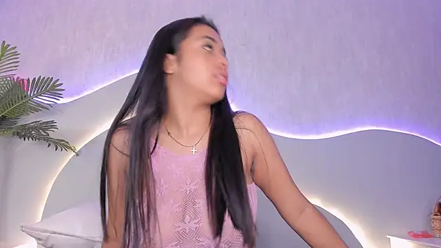 Chat XXX en directo de CannelaSmith