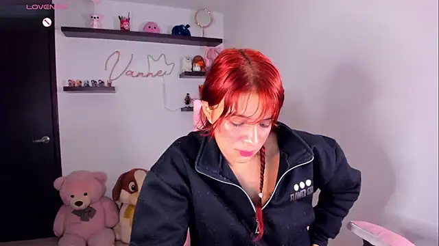 Vannessa__Shy 现场XXX聊天