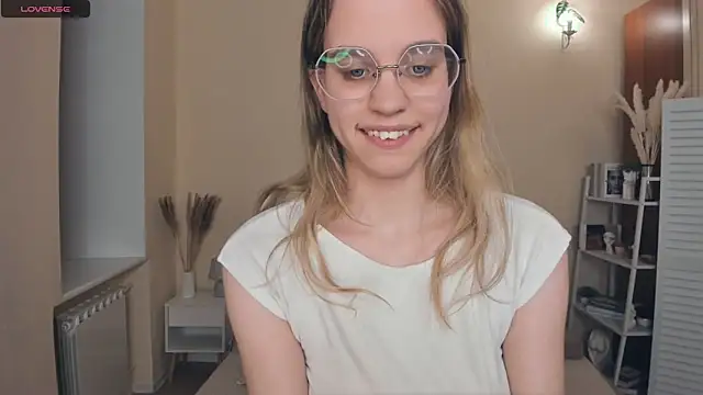 JoanBaggott Live XXX-Chat