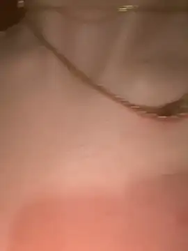 Mimisixo élő XXX-chatje