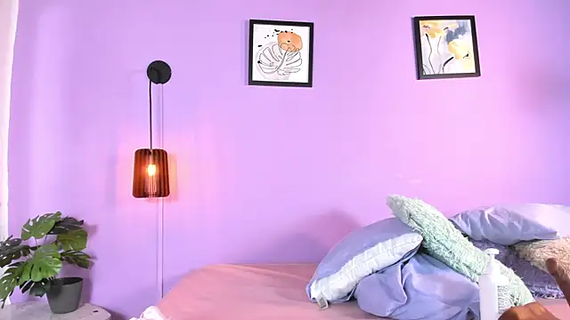 عرض كام Matias_skinny