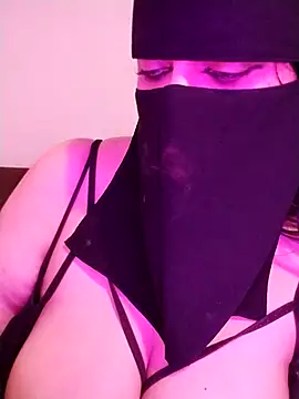 عرض كام Soltanadubai