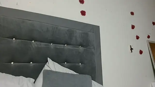 Chatroom XXX en direct de 3littles