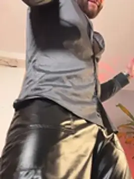 Frank_Farrellのウェブカメラショー