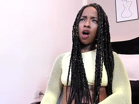 Chatroom XXX en direct de Pauline_Fox