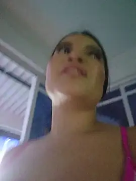 Pretty_Julieta Chat XXX live