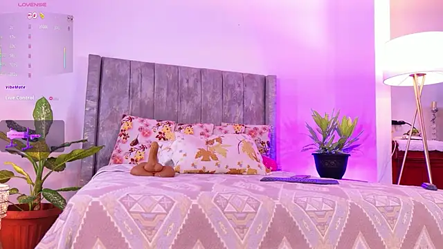 Chatroom XXX en direct de lara_giraldo