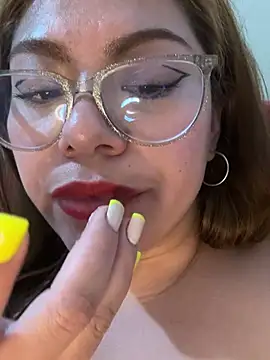 mondeliciosa1111: διαδικτυακό σόου στην κάμερα