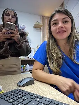 alicee16: вебкам-шоу