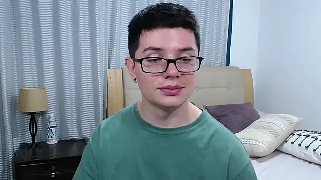 BlackFoXXX69 Live XXX Chat