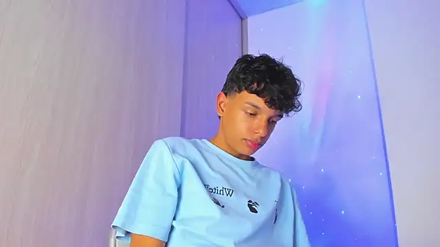 Chat XXX Live Maxfrost1