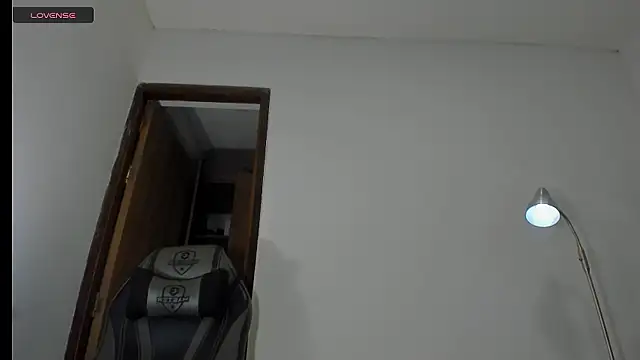 Thaliana_Jaramilloのウェブカメラショー