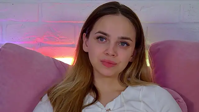 AnitaVenture's Webcam Show