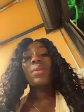 ZarahFerreira Chat XXX live