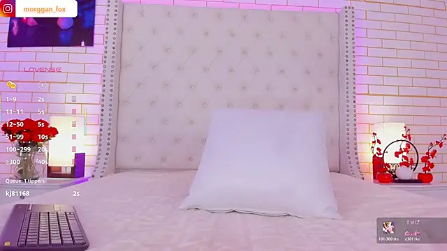 Morggan_Fox_ Live XXX-Chat