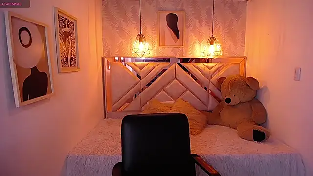 ahmy_'s Live XXX Chat