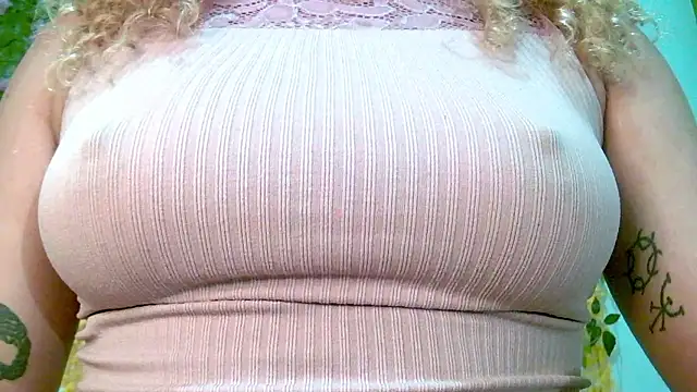 Crysrus Adlı Modelin Canlı XXX Sohbeti