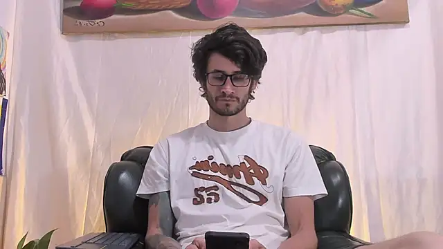 Loggan_donnelly 라이브 XXX 채팅