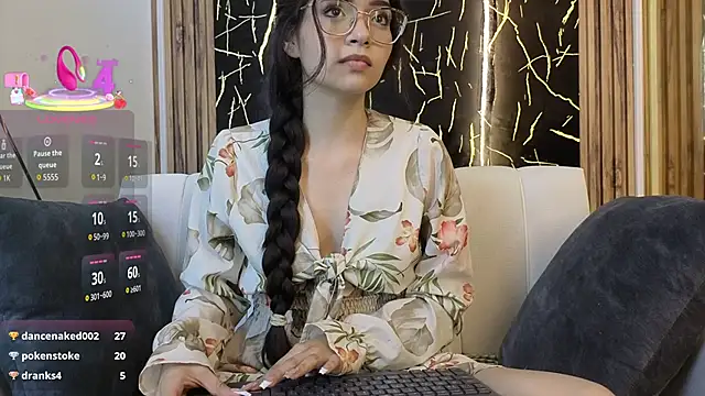 Carolina_pm's Live XXX Chat