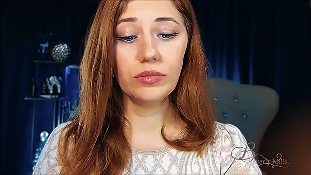 MissBeverlyMills' Webcam Show