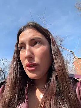 AleksandraRich Show in webcam