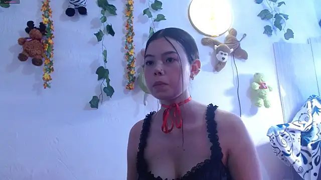 Draculaura_X's Webcam Show