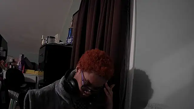 nickytheehawtie's Live XXX Chat