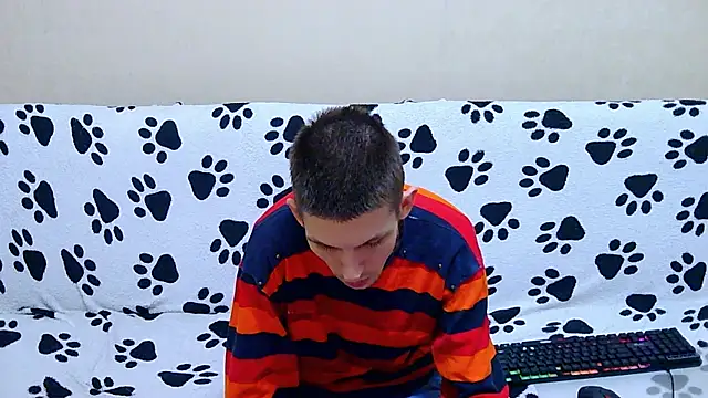 Živý XXX chat Lester_Broo