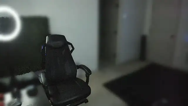 Онлайн чат XXX MastaWolfy