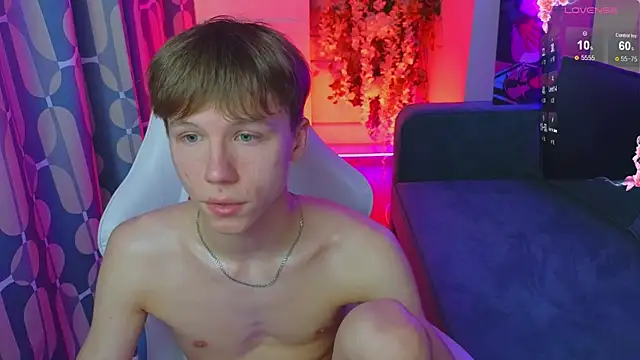 cuMte_boy Live XXX Chat