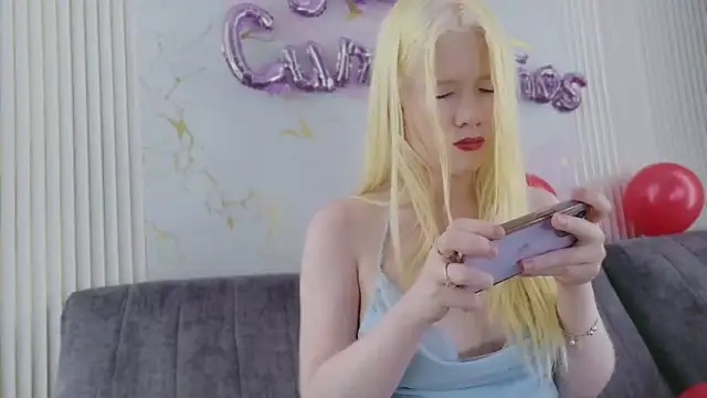 Elif_blond's Live XXX Chat