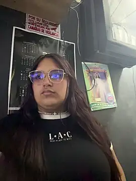 Uvita_Nx – Live XXX-chat