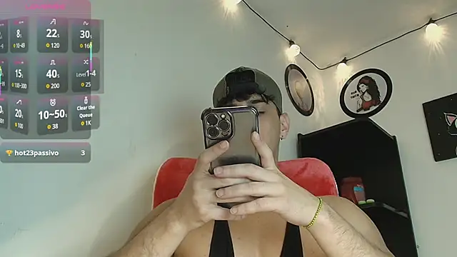 lust_for_life_ Show in webcam