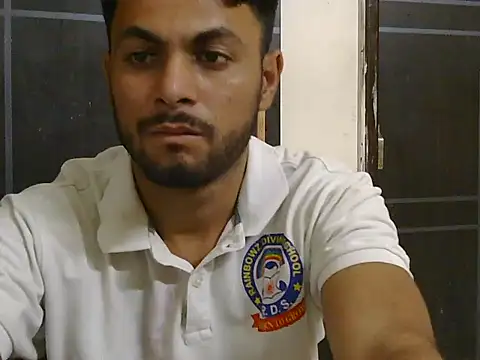 Stubborndesiboy Adlı Modelin Web Kamerası Şovu