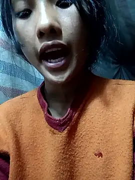 Hoa-tuylip Chat XXX live