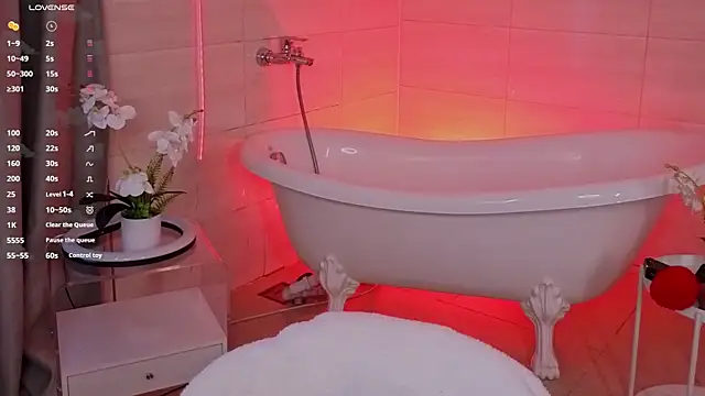 WICKEDEMBER – Naživo XXX chat