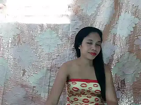 PinaySkinnyGirl élő XXX-chatje
