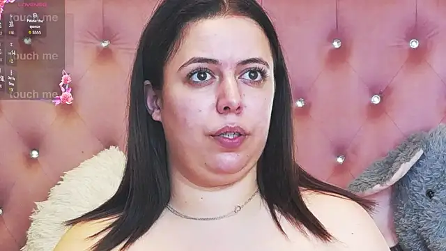 دردشة SophiaStarr الجنسية المباشرة