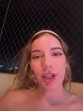 Chat XXX ao vivo de NicoleCut