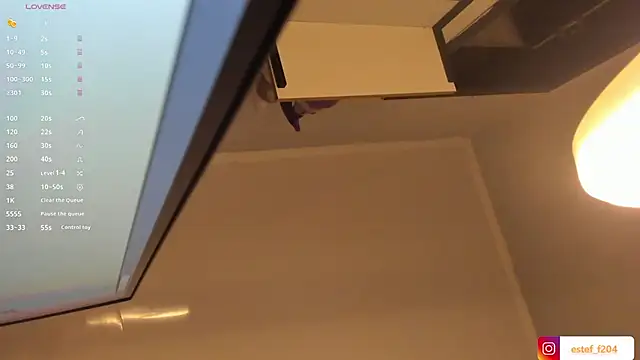 Chat +18 de sakura_Gomez ao vivo