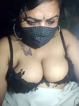 Delhi_Patola's Live XXX Chat